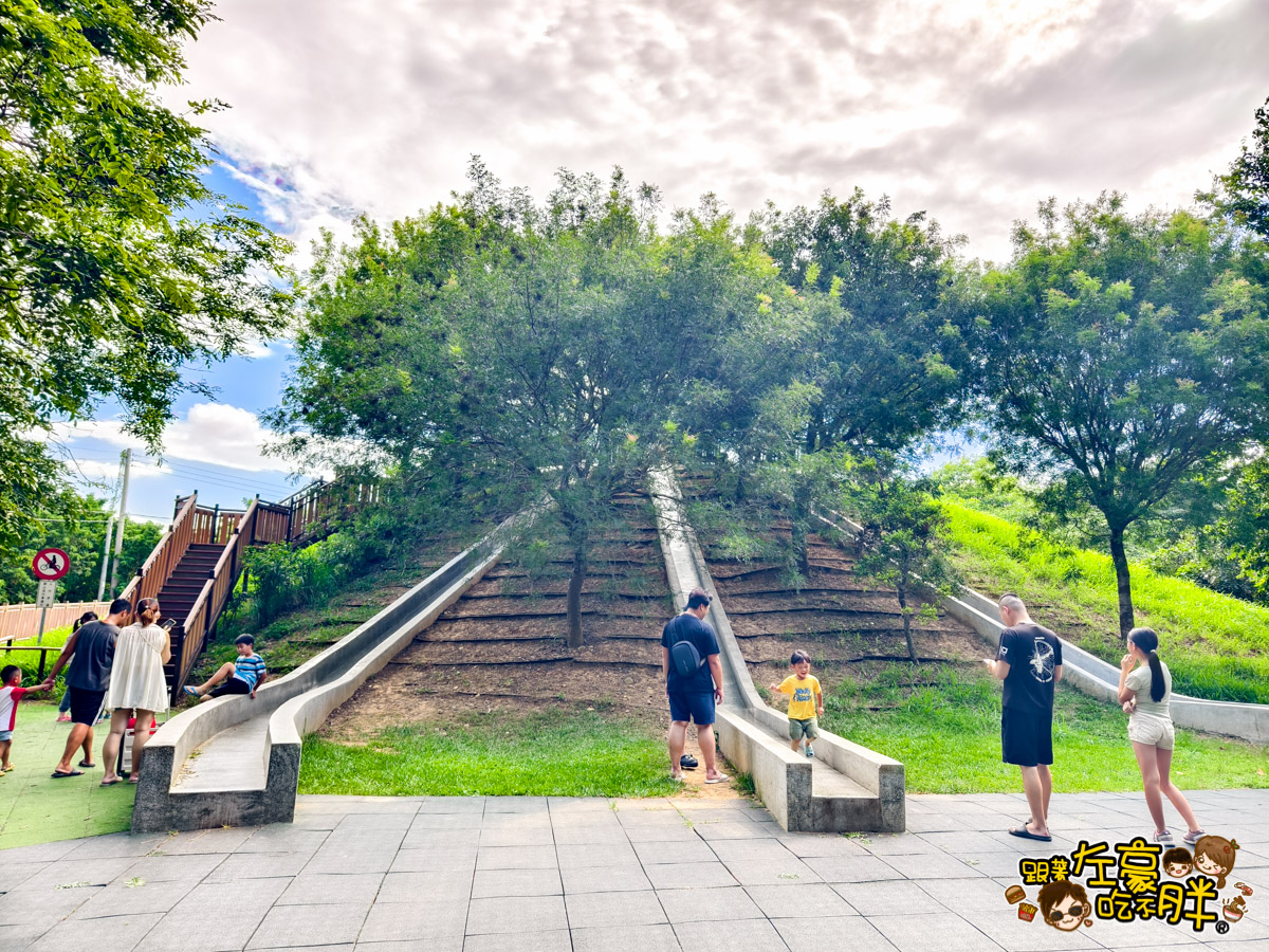 中科公園,台中中科,台中公園,台中大雅,台中戲水,台中戲水區,台中景點,台中溜滑梯,台中玩水景點,台中親水公園,大雅中科公園,大雅景點