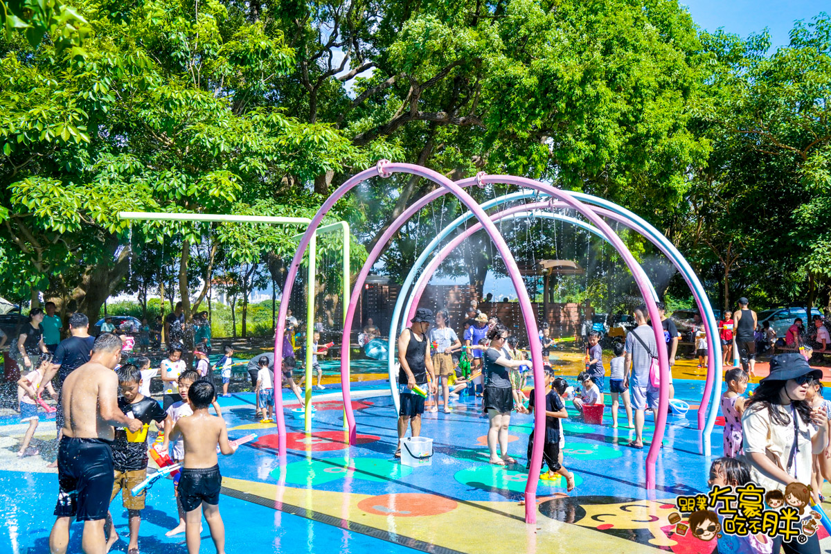 中科公園,台中中科,台中公園,台中大雅,台中戲水,台中戲水區,台中景點,台中溜滑梯,台中玩水景點,台中親水公園,大雅中科公園,大雅景點