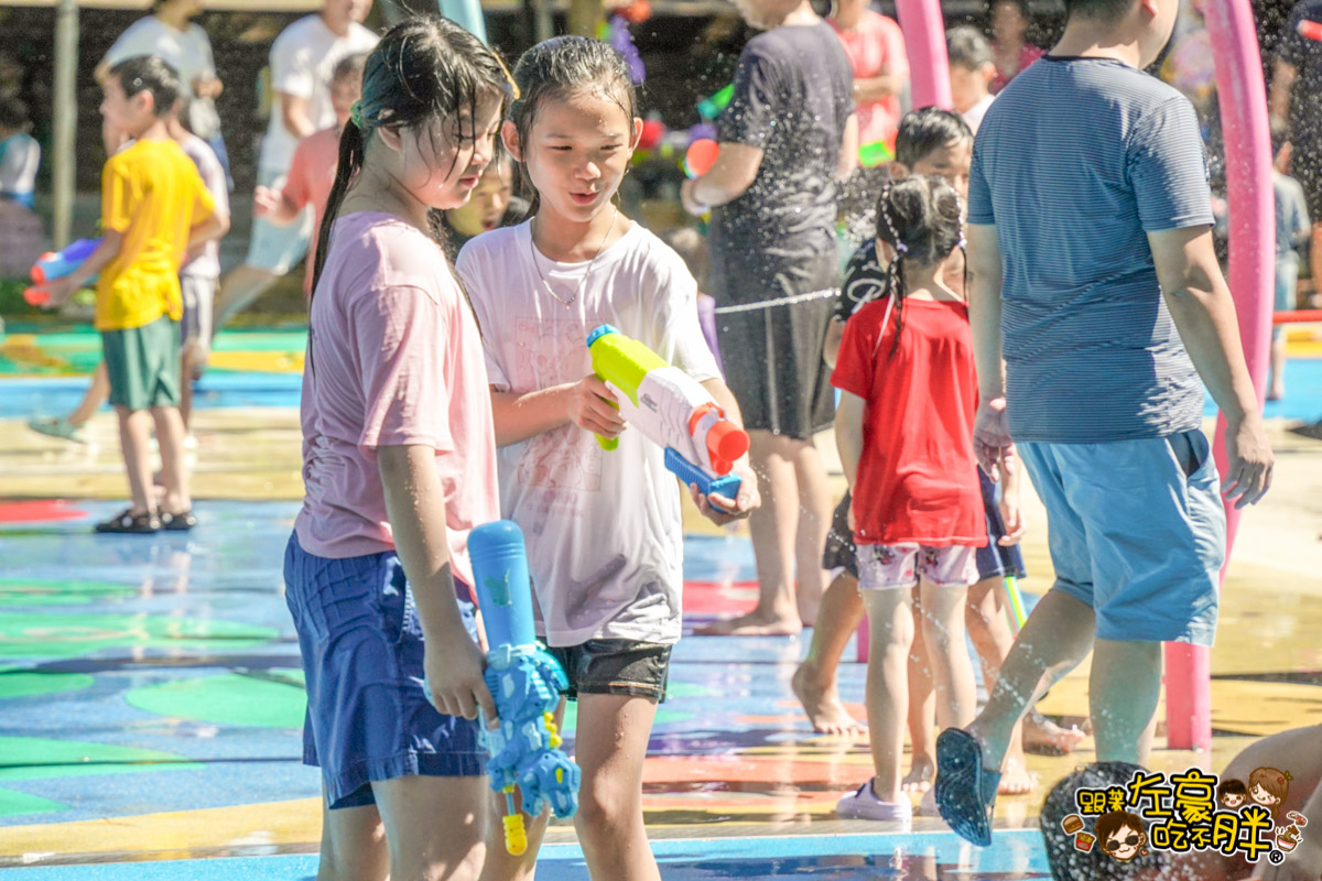 中科公園,台中中科,台中公園,台中大雅,台中戲水,台中戲水區,台中景點,台中溜滑梯,台中玩水景點,台中親水公園,大雅中科公園,大雅景點