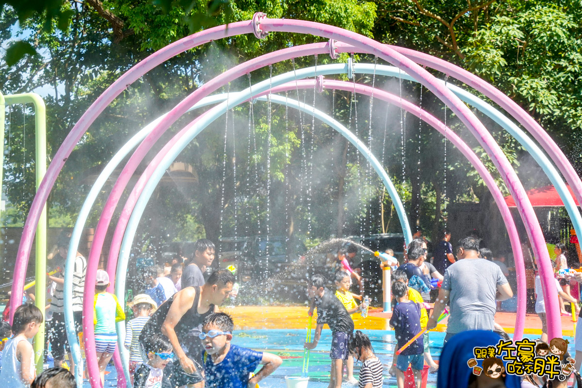 中科公園,台中中科,台中公園,台中大雅,台中戲水,台中戲水區,台中景點,台中溜滑梯,台中玩水景點,台中親水公園,大雅中科公園,大雅景點