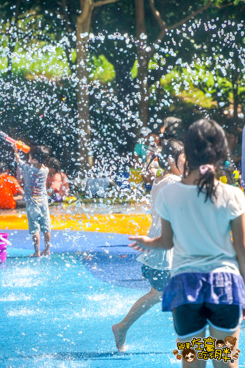 中科公園,台中中科,台中公園,台中大雅,台中戲水,台中戲水區,台中景點,台中溜滑梯,台中玩水景點,台中親水公園,大雅中科公園,大雅景點