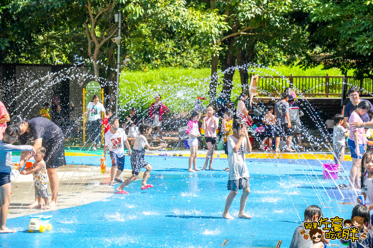 中科公園,台中中科,台中公園,台中大雅,台中戲水,台中戲水區,台中景點,台中溜滑梯,台中玩水景點,台中親水公園,大雅中科公園,大雅景點