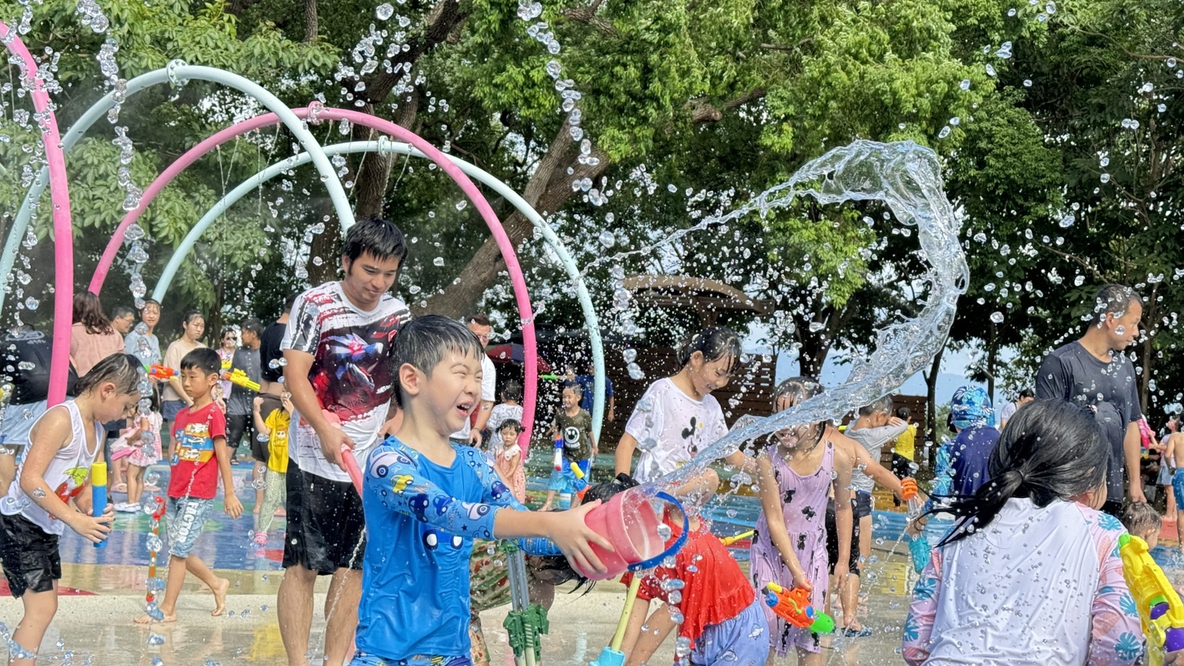 中科公園,台中中科,台中公園,台中大雅,台中戲水,台中戲水區,台中景點,台中溜滑梯,台中玩水景點,台中親水公園,大雅中科公園,大雅景點