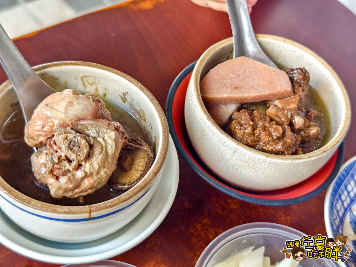 左營美食,排骨酥湯,米糕,銘仔筒仔米糕,高鐵左營站,高雄小吃,高雄美食