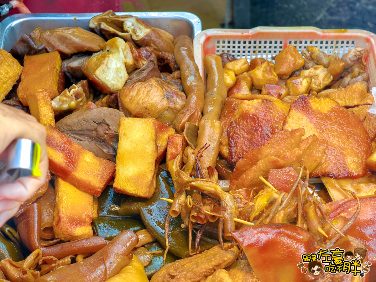 高雄小吃,高雄滷味,高雄銅板小吃,高雄銅板美食,高雄鳳山美食,鳳山小吃,鳳山滷味,鳳山美食,鳳山銅板小吃,鳳山銅板美食,鳳西黃昏市場,鳳西黃昏市場美食