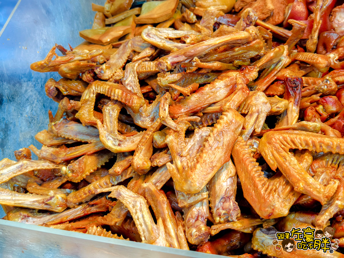 高雄小吃,高雄滷味,高雄銅板小吃,高雄銅板美食,高雄鳳山美食,鳳山小吃,鳳山滷味,鳳山美食,鳳山銅板小吃,鳳山銅板美食,鳳西黃昏市場,鳳西黃昏市場美食