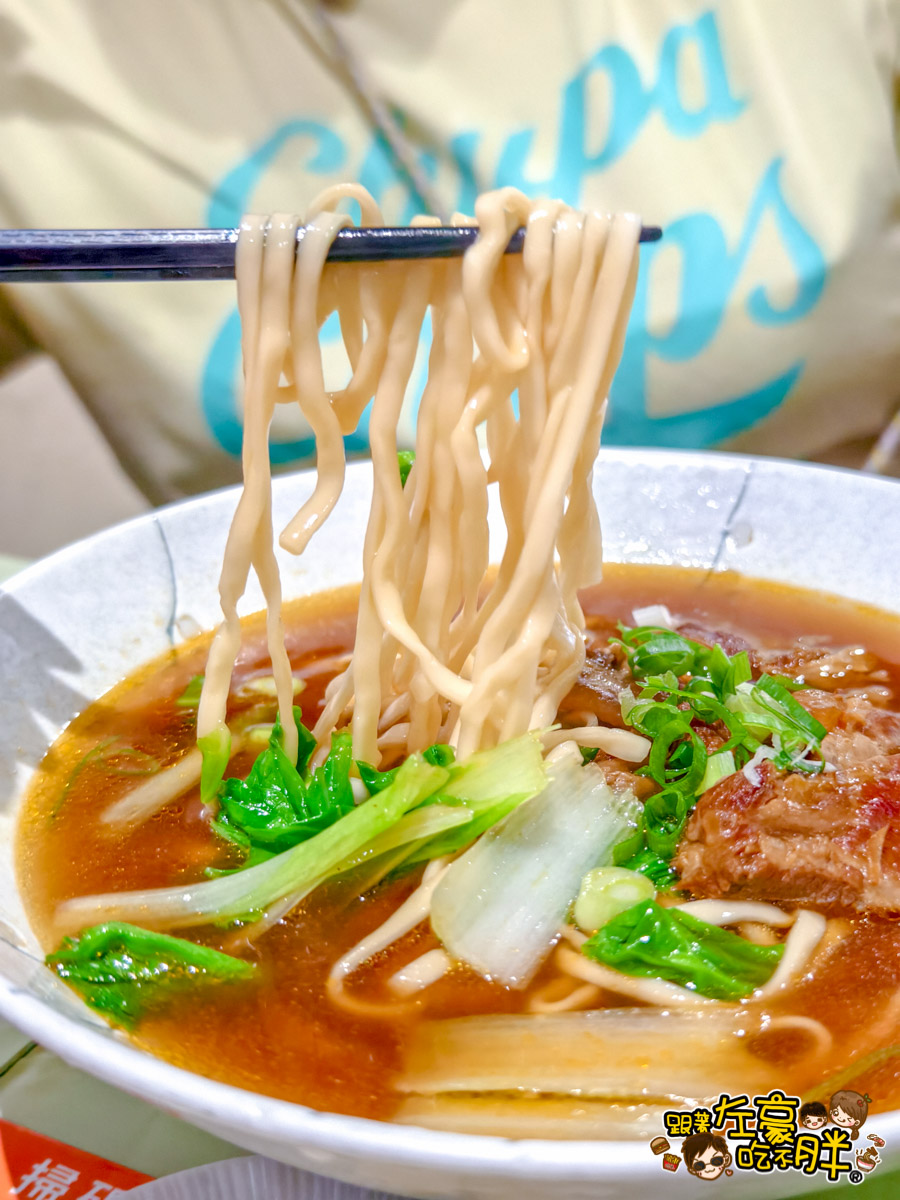 午餐,好吃麵店,常發排骨麵,晚餐,滷味,蔬菜麵,高雄三民美食,高雄小吃,高雄美食,麵店