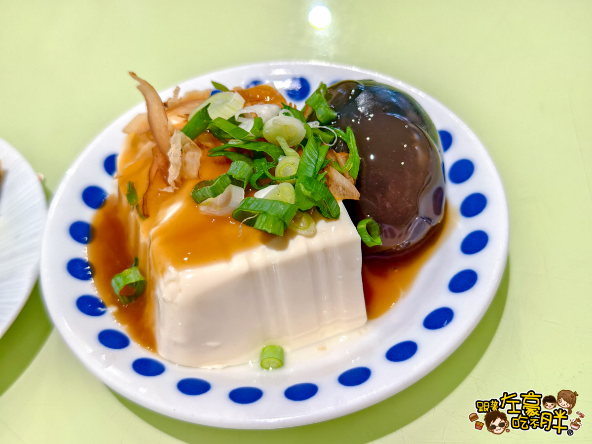 午餐,好吃麵店,常發排骨麵,晚餐,滷味,蔬菜麵,高雄三民美食,高雄小吃,高雄美食,麵店