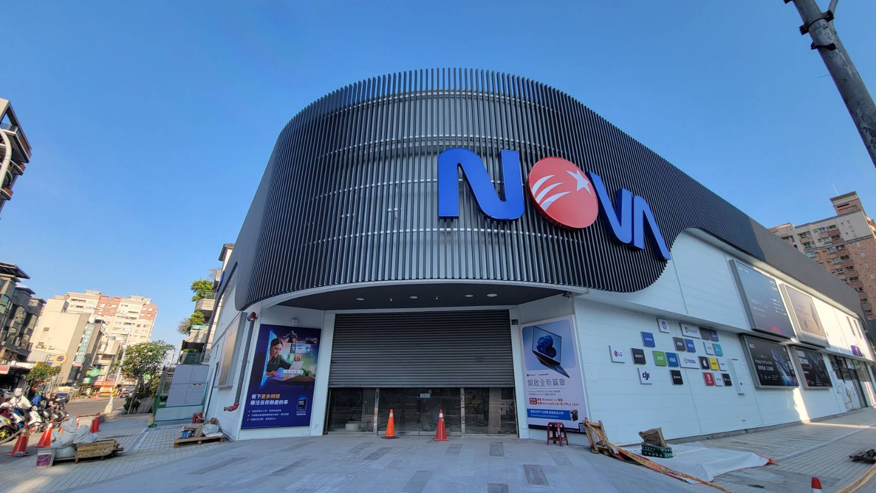 NOVA品牌,NOVA營業時間,NOVA資訊廣場,OPPO,real me,華碩,高雄NOVA,高雄百貨