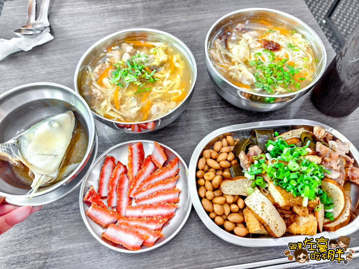 網站近期文章：高雄美食,阿添伯傳統美食,菜單,30年肉羹意麵米粉,古早味滷味,巷弄飄香
