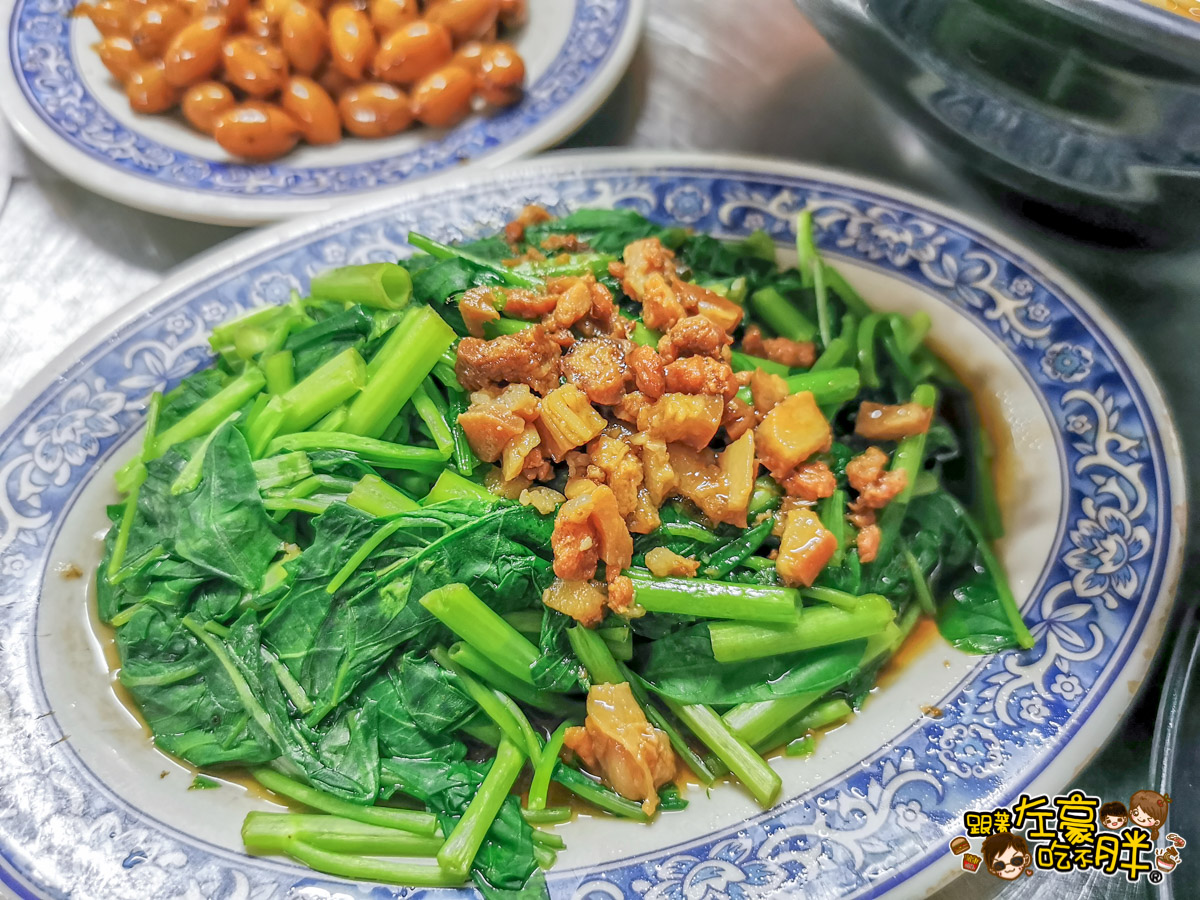 三牛牛肉麵,左營美食,牛肉麵,蓮池潭,高雄美食,龍虎塔
