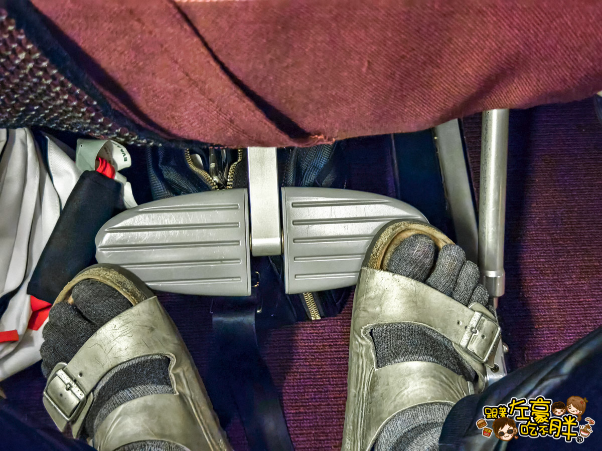 巴黎旅遊,巴黎飛機,戴高樂機場,曼谷機場,歐洲旅遊,法國旅遊,法國航班,泰國航空,泰國轉機,泰航飛機餐,素萬那普機場機場