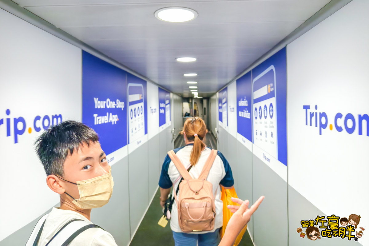 巴黎旅遊,巴黎飛機,戴高樂機場,曼谷機場,歐洲旅遊,法國旅遊,法國航班,泰國航空,泰國轉機,泰航飛機餐,素萬那普機場機場