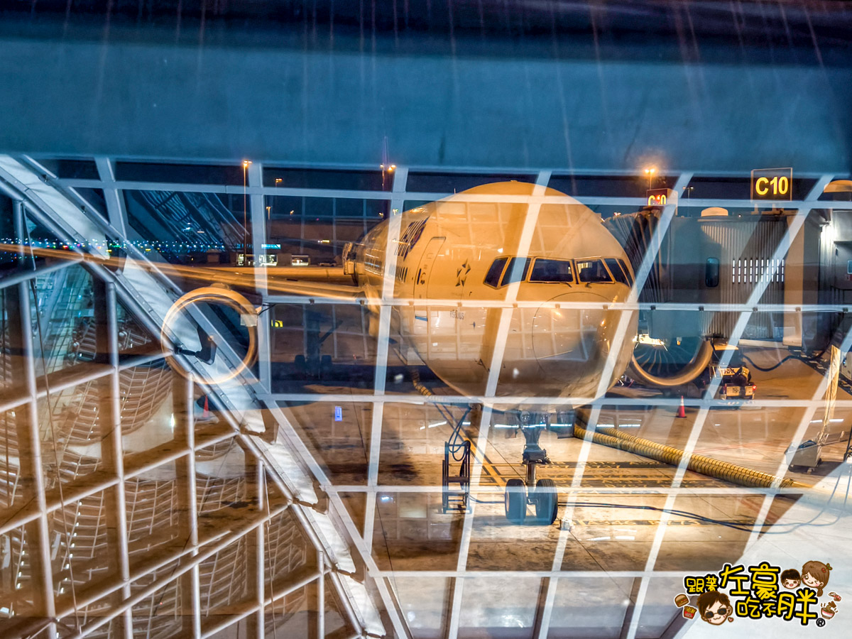 巴黎旅遊,巴黎飛機,戴高樂機場,曼谷機場,歐洲旅遊,法國旅遊,法國航班,泰國航空,泰國轉機,泰航飛機餐,素萬那普機場機場