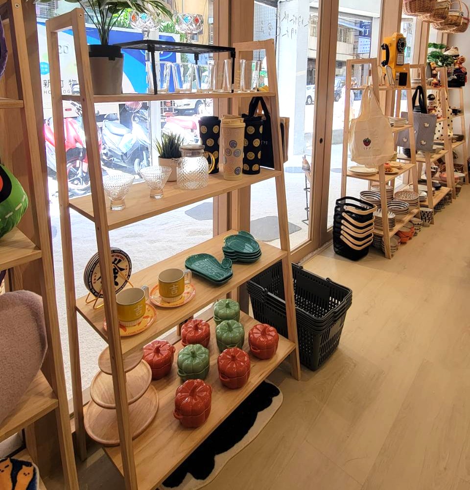 日式瓷器,日本杯盤,日本食器批發,日系餐具,碗碗,韓式餐具,高雄杯盤推薦