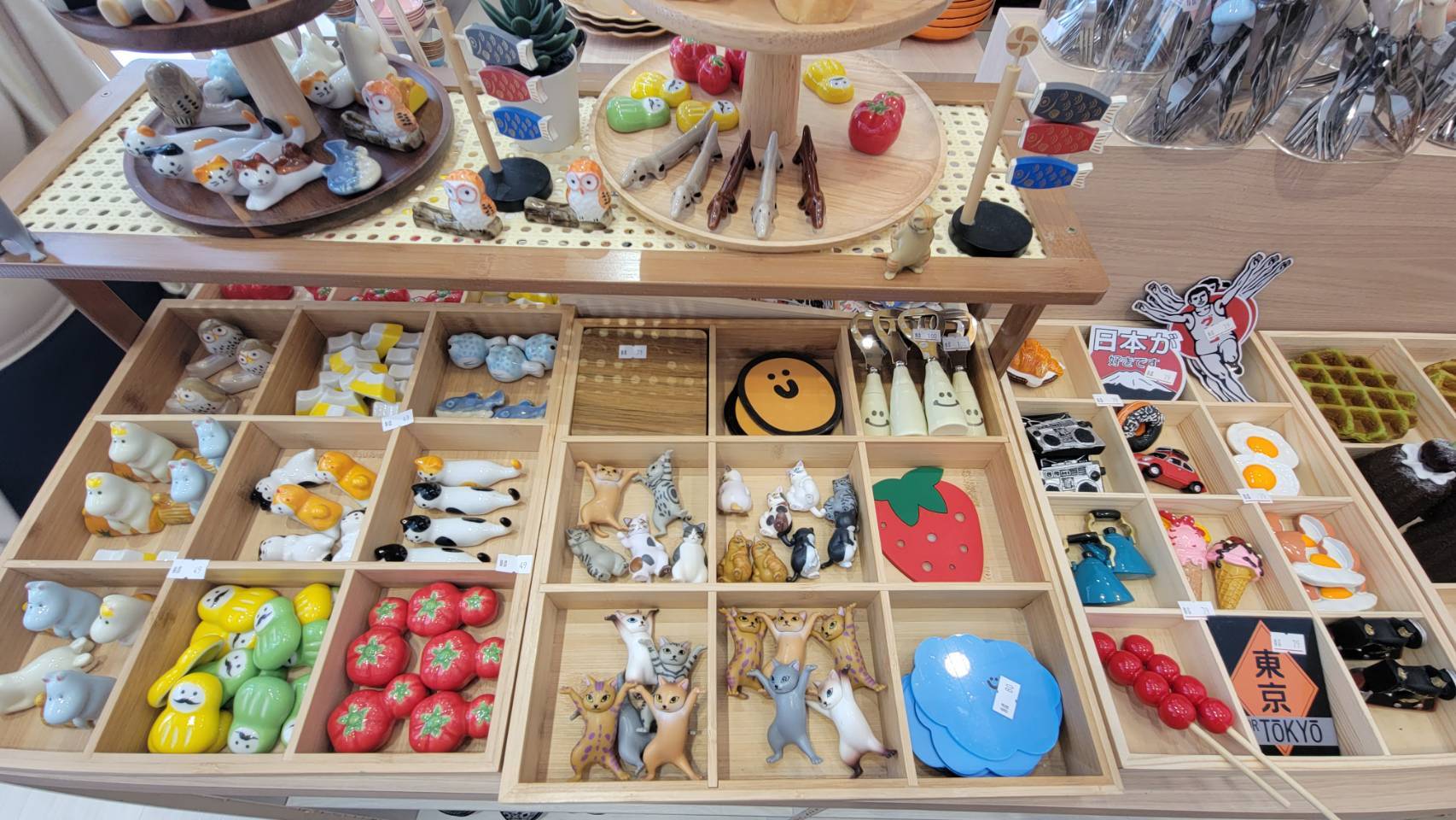 日式瓷器,日本杯盤,日本食器批發,日系餐具,碗碗,韓式餐具,高雄杯盤推薦