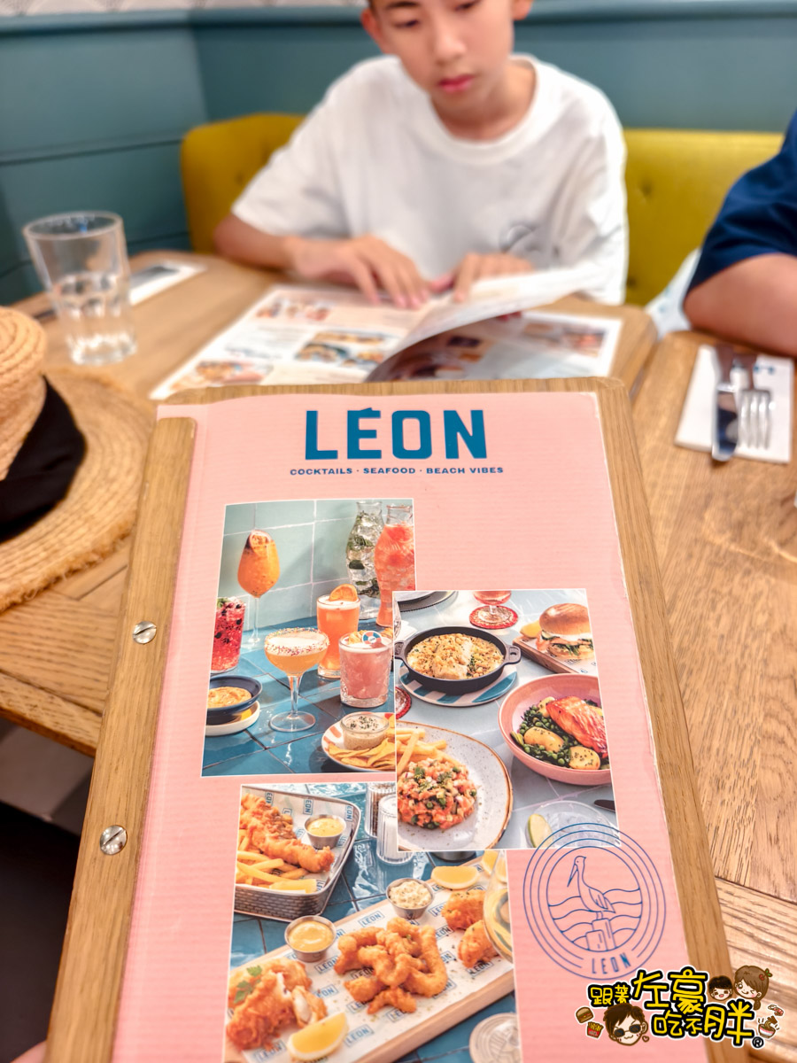 Léon de Bruxelles,Léon de Bruxelles menu,les hall,paris,巴黎美食,巴黎自由行,法國景點,法國自由行,法國餐廳推薦