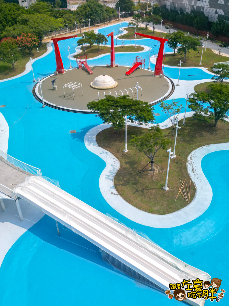 新光碼頭,星光水岸公園,玩水景點,親子景點,親水公園,高雄旅遊,高雄親子公園 新光碼頭,星光水岸公園,玩水景點,親子景點,親水公園,高雄旅遊,高雄親子公園