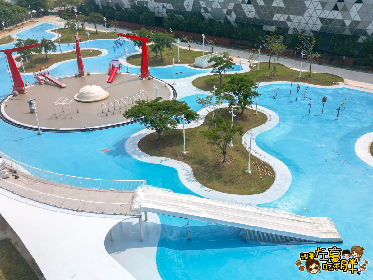 新光碼頭,星光水岸公園,玩水景點,親子景點,親水公園,高雄旅遊,高雄親子公園 新光碼頭,星光水岸公園,玩水景點,親子景點,親水公園,高雄旅遊,高雄親子公園