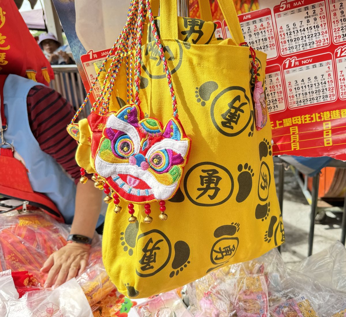 白沙屯媽祖,粉紅超跑,高雄景點
