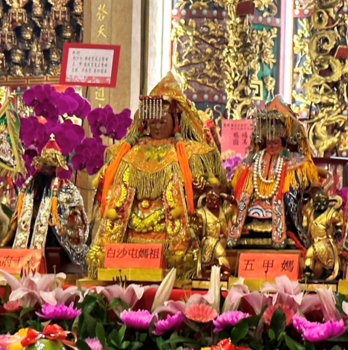 白沙屯媽祖,粉紅超跑,高雄景點