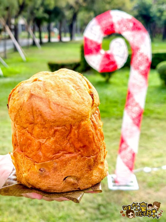 Panettone,吳寶春門市,吳寶春麥方,吳寶春麵包,潘尼朵尼,義大利麵包,高雄美食,高雄麵包推薦,麵包店推薦 Panettone,吳寶春門市,吳寶春麥方,吳寶春麵包,潘尼朵尼,義大利麵包,高雄美食,高雄麵包推薦,麵包店推薦