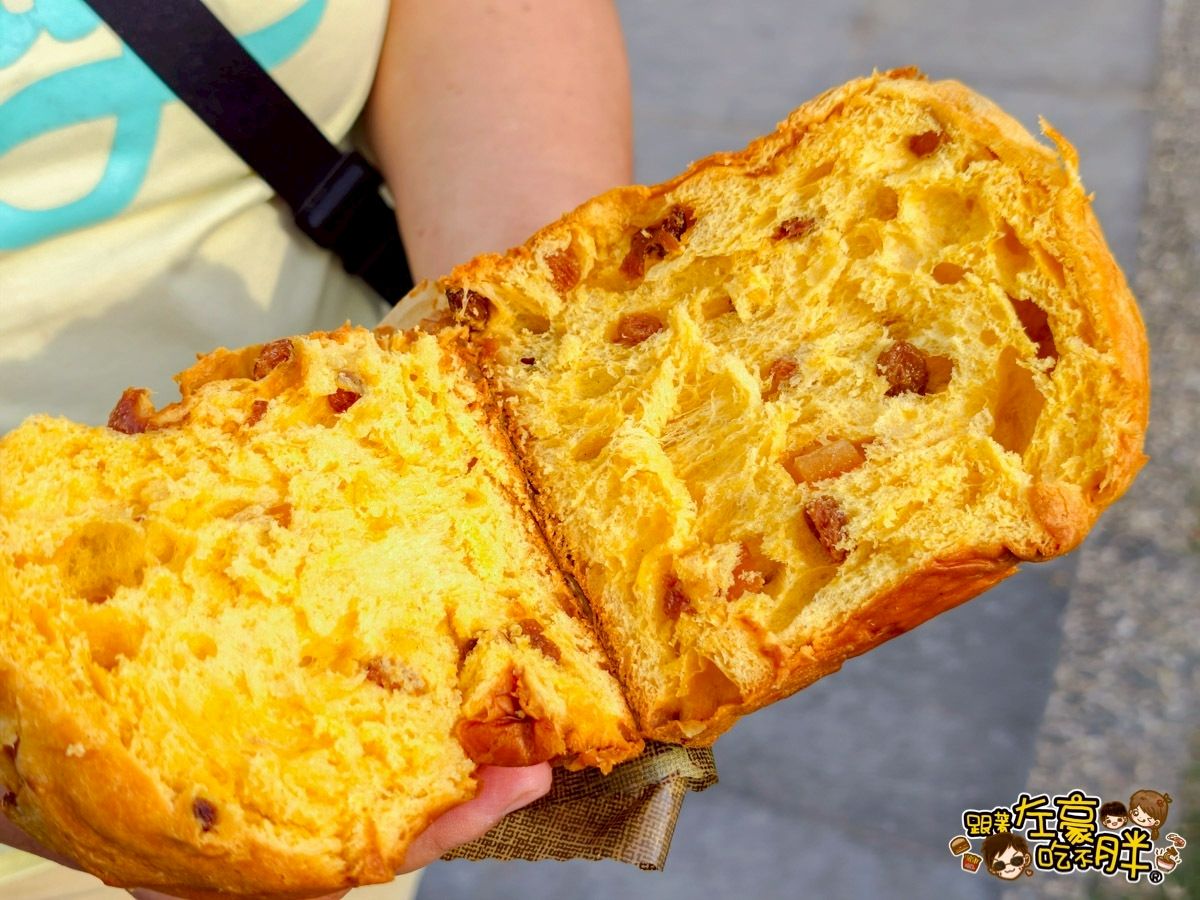 Panettone,吳寶春門市,吳寶春麥方,吳寶春麵包,潘尼朵尼,義大利麵包,高雄美食,高雄麵包推薦,麵包店推薦 Panettone,吳寶春門市,吳寶春麥方,吳寶春麵包,潘尼朵尼,義大利麵包,高雄美食,高雄麵包推薦,麵包店推薦