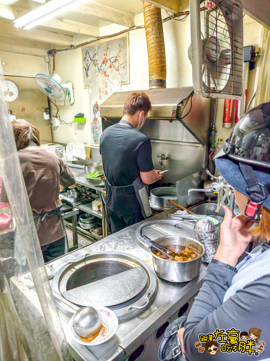 屏東SOGO,屏東公園,屏東小吃,屏東晚餐,屏東美食,牛肉麵,韓家刀削麵