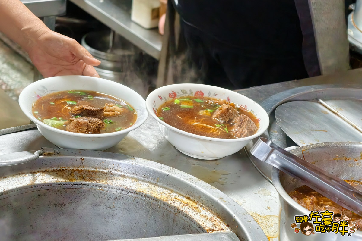 屏東SOGO,屏東公園,屏東小吃,屏東晚餐,屏東美食,牛肉麵,韓家刀削麵