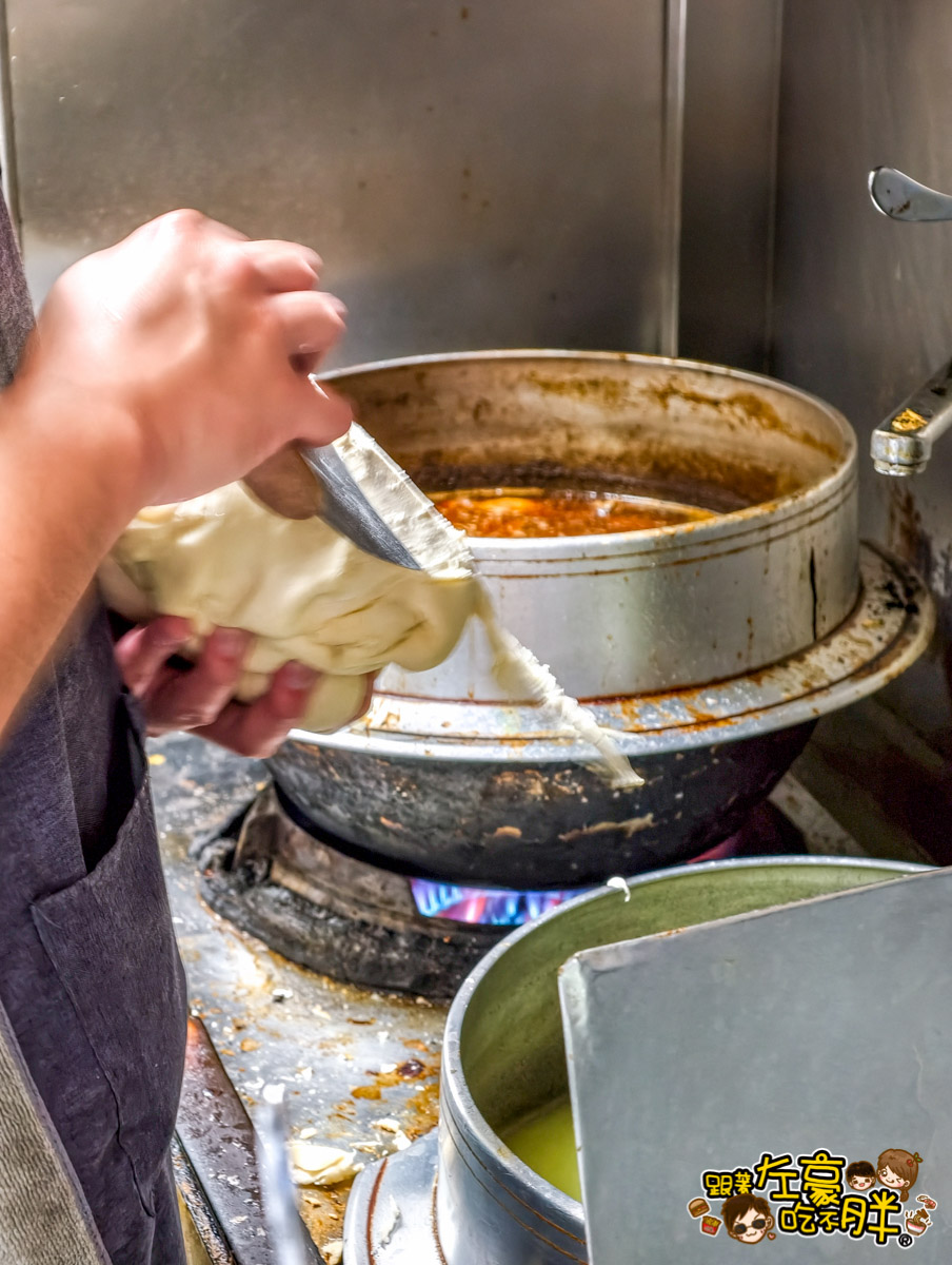 屏東SOGO,屏東公園,屏東小吃,屏東晚餐,屏東美食,牛肉麵,韓家刀削麵