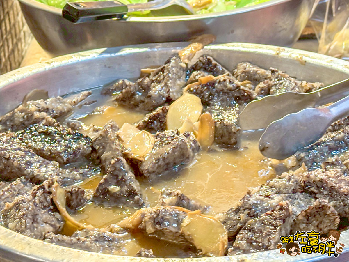 年菜,建興市場,油飯,辦桌料理,阿德油飯,高雄美食 年菜,建興市場,油飯,辦桌料理,阿德油飯,高雄美食