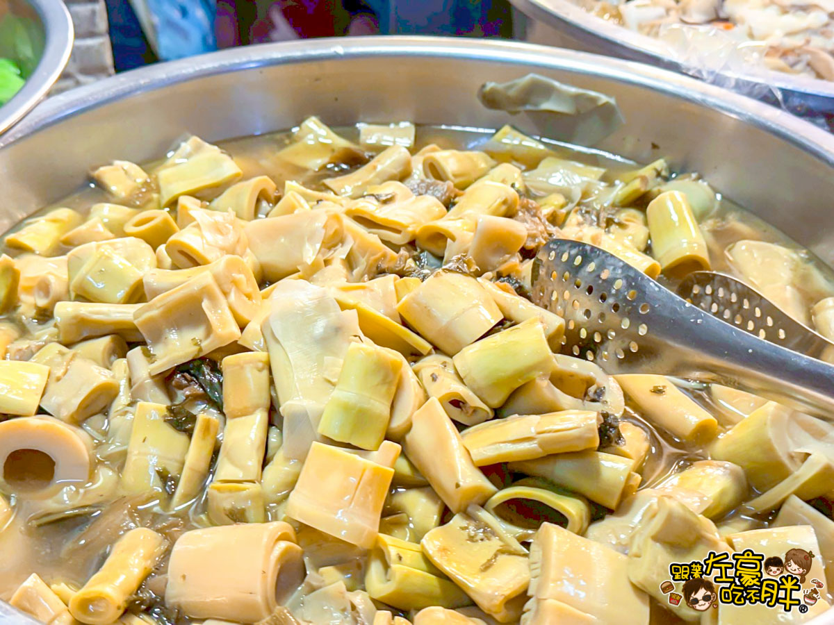年菜,建興市場,油飯,辦桌料理,阿德油飯,高雄美食 年菜,建興市場,油飯,辦桌料理,阿德油飯,高雄美食