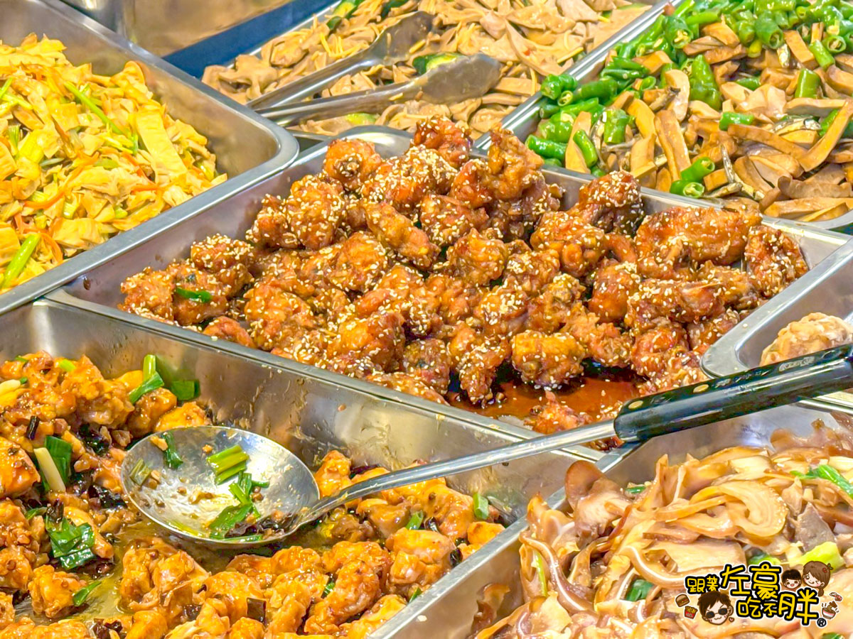 年菜,建興市場,油飯,辦桌料理,阿德油飯,高雄美食 年菜,建興市場,油飯,辦桌料理,阿德油飯,高雄美食