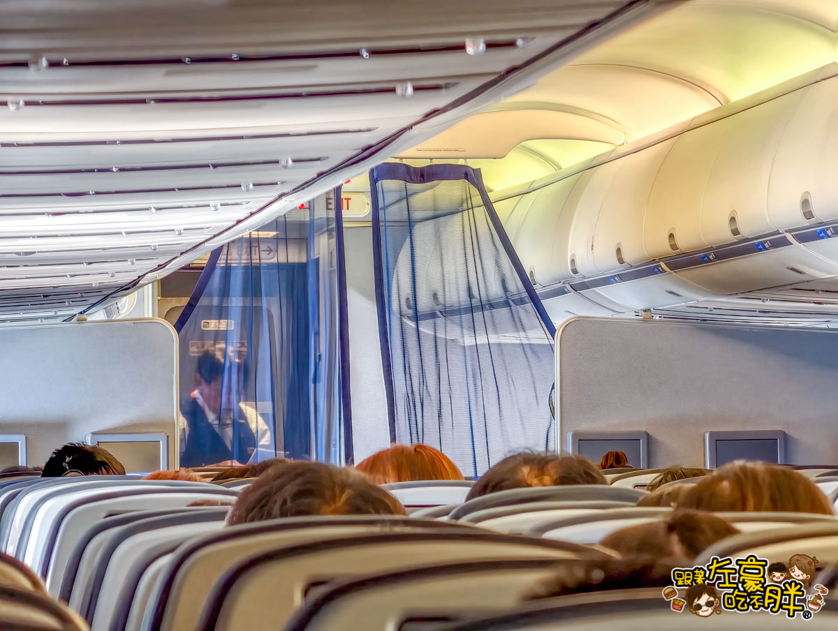 日本旅遊,日本自由行推薦,東京機場,聯合航空,聯合航空座位,飛機餐,高雄東京飛機,高雄機場