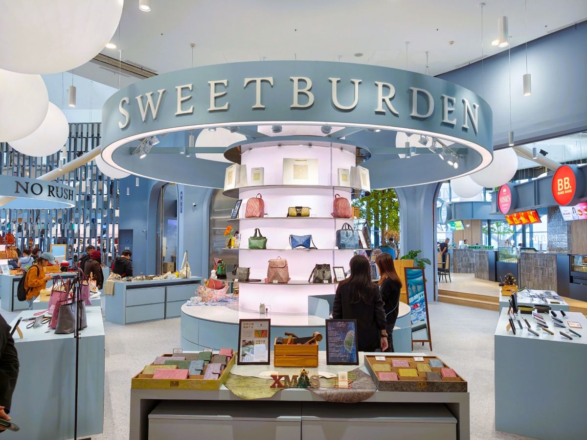 Focus13,FOCUS13珊瑚廣場,伯虎在二樓,光榮碼頭,堯平,林百貨,珊瑚廣場,高雄景點,高雄流行音樂中心,高雄百貨,高雄購物中心