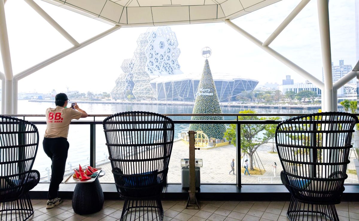 Focus13,FOCUS13珊瑚廣場,伯虎在二樓,光榮碼頭,堯平,林百貨,珊瑚廣場,高雄景點,高雄流行音樂中心,高雄百貨,高雄購物中心