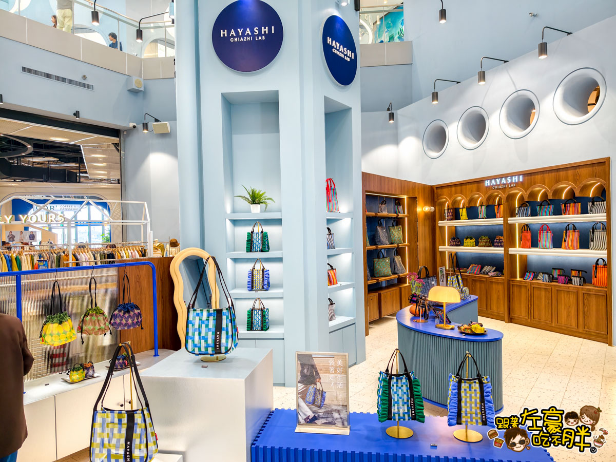 Focus13,FOCUS13珊瑚廣場,伯虎在二樓,光榮碼頭,堯平,林百貨,珊瑚廣場,高雄景點,高雄流行音樂中心,高雄百貨,高雄購物中心