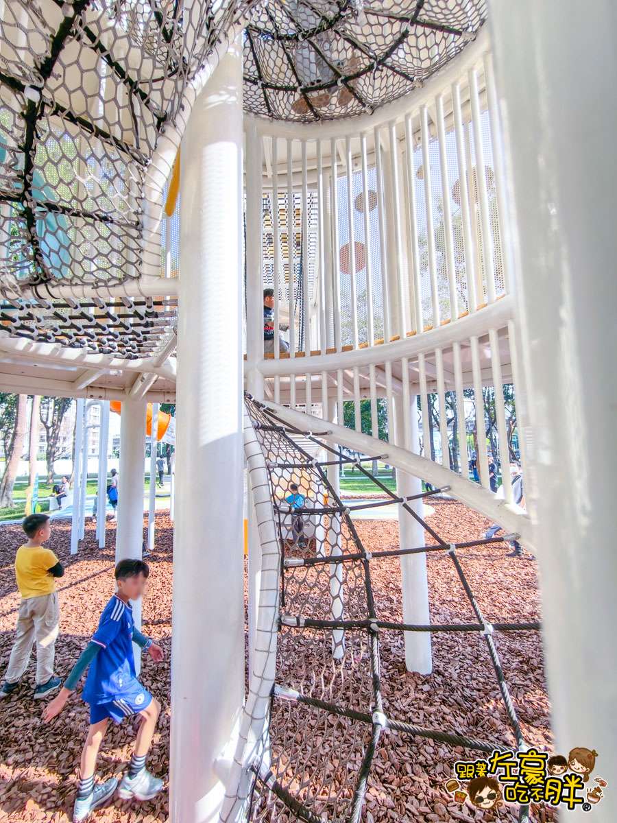 免費景點,後勁公園,楠梓景點,熊熊公園,親子公園,高雄景點,高雄親子景點