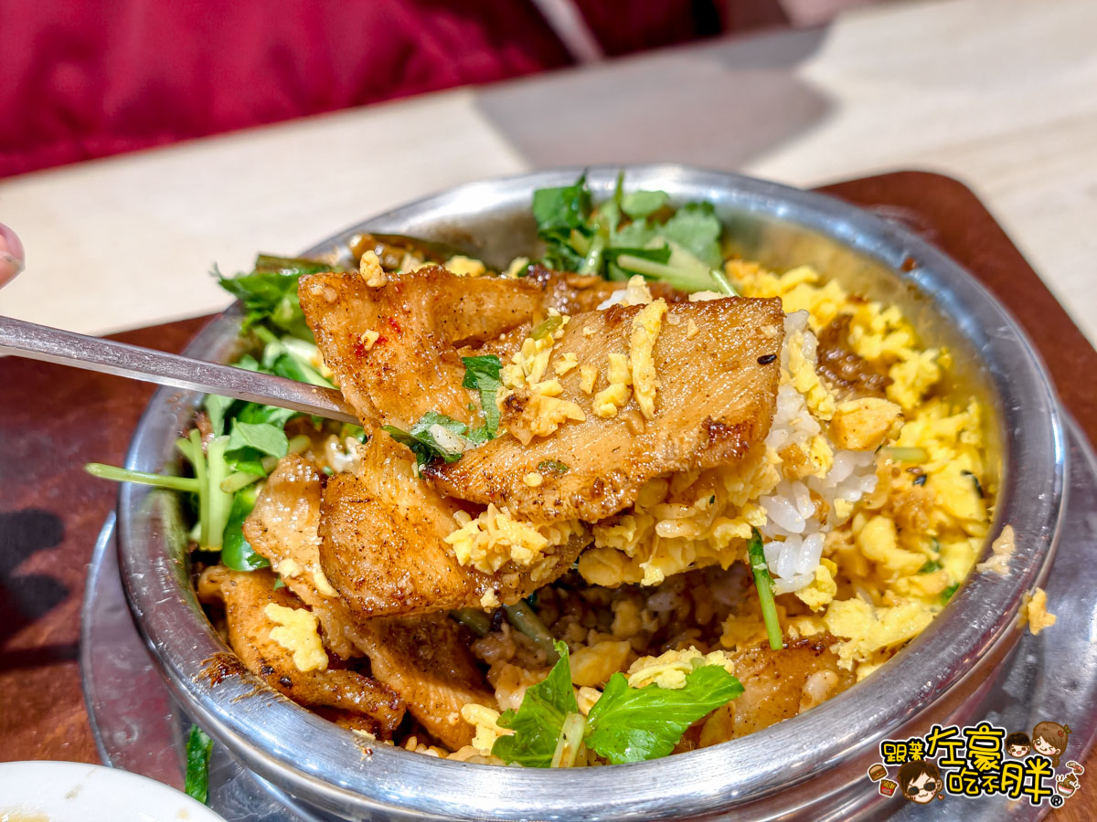 三色三味,海帶湯,豆腐煲,韓國美食,韓國菜,韓定食,韓式泡菜,首爾美食,高雄美食