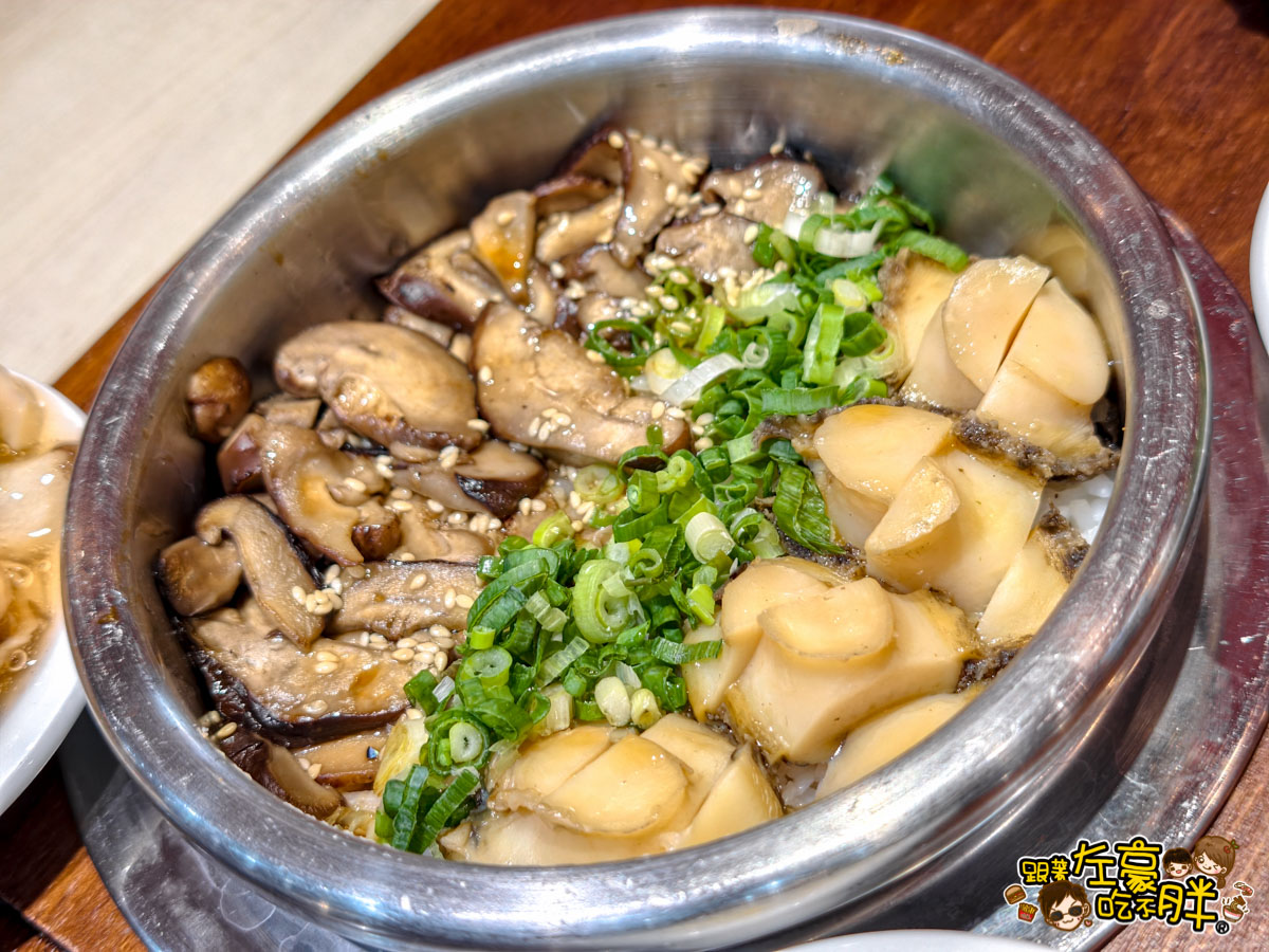 三色三味,海帶湯,豆腐煲,韓國美食,韓國菜,韓定食,韓式泡菜,首爾美食,高雄美食 三色三味,海帶湯,豆腐煲,韓國美食,韓國菜,韓定食,韓式泡菜,首爾美食,高雄美食