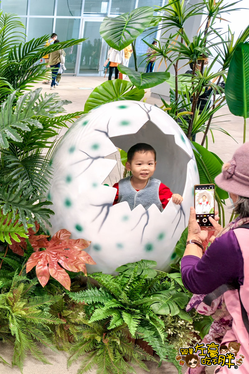 環球購物中心,高雄旅遊,高雄火車,高雄車站 環球購物中心,高雄旅遊,高雄火車,高雄車站