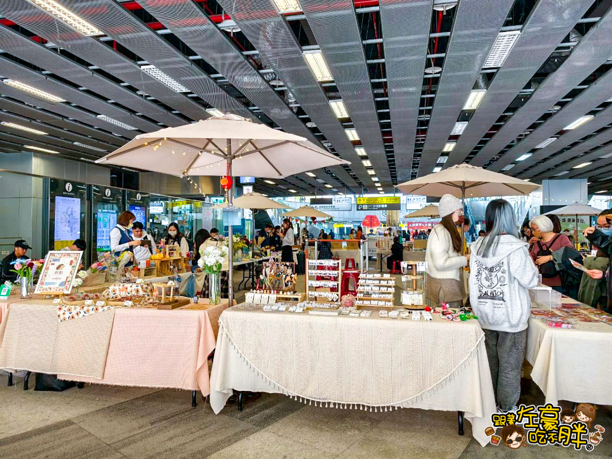 環球購物中心,高雄旅遊,高雄火車,高雄車站 環球購物中心,高雄旅遊,高雄火車,高雄車站