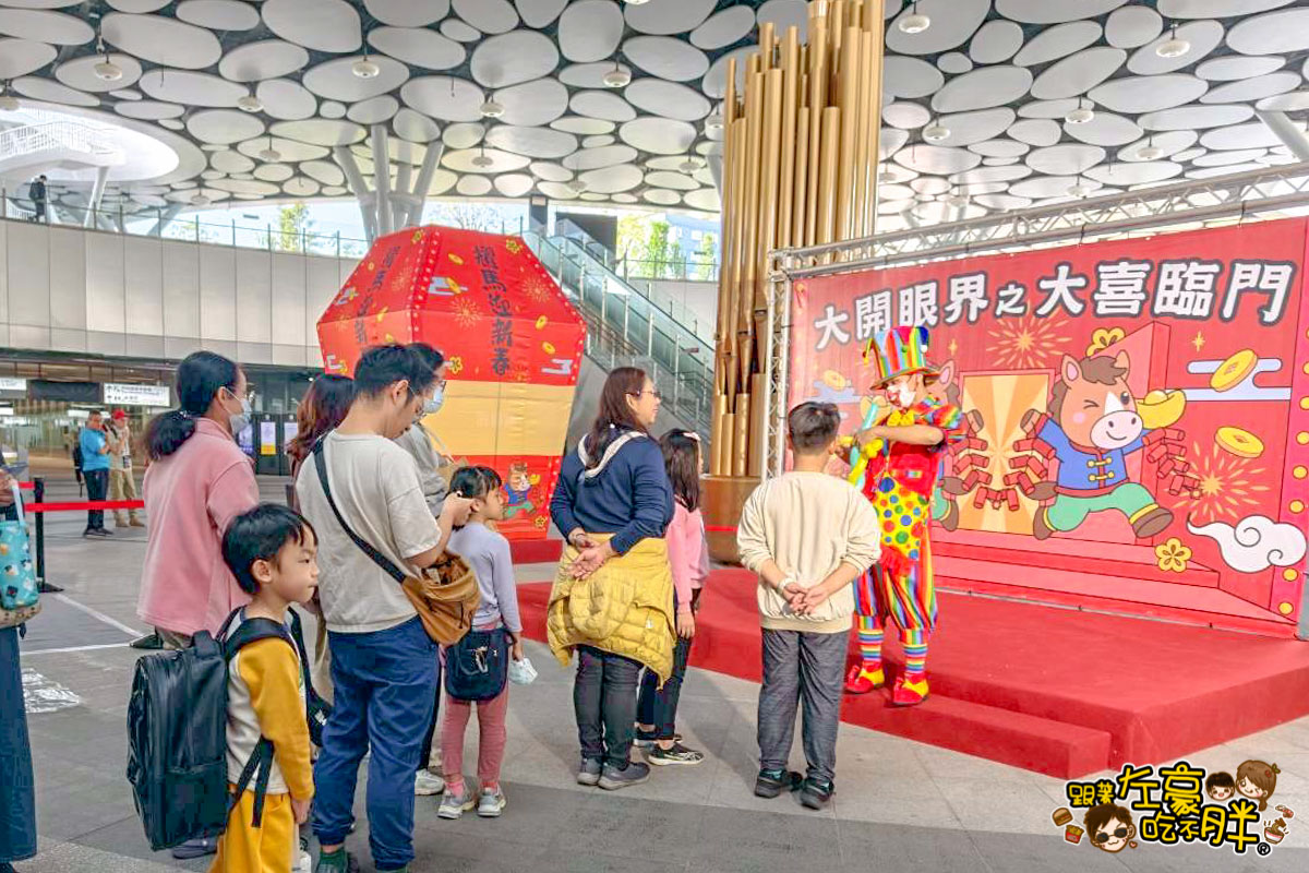 環球購物中心,高雄旅遊,高雄火車,高雄車站 環球購物中心,高雄旅遊,高雄火車,高雄車站