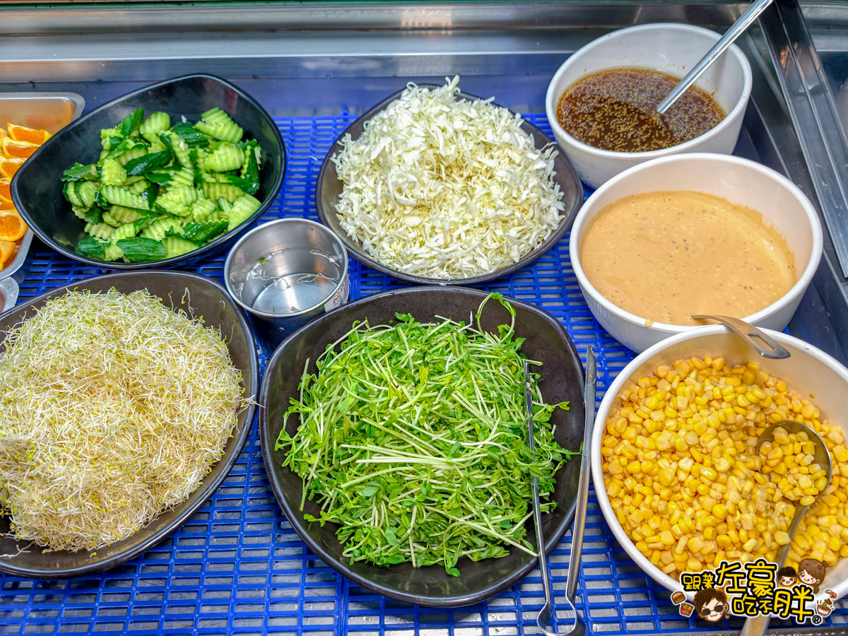 平價牛排,楠梓小吃,楠梓牛排,楠梓美食,牛排吃到飽,牛鼎鑫牛排,聚餐餐廳,高雄小吃,高雄牛排,高雄美食