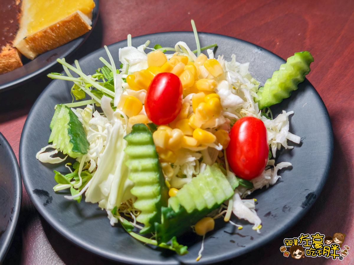 平價牛排,楠梓小吃,楠梓牛排,楠梓美食,牛排吃到飽,牛鼎鑫牛排,聚餐餐廳,高雄小吃,高雄牛排,高雄美食