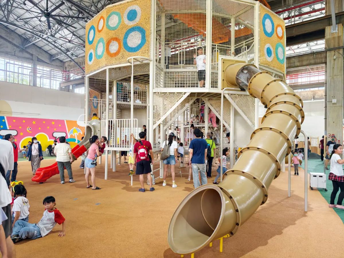 冷氣景點,室內景點,岡山航空教育展示館,新濱海洋廚房,玩水景點,美濃景點,義大購物廣場,自然風spa養生館,花季度假飯店,雨天備案,高雄一日遊,高雄室內景點,高雄景點,高雄親子遊樂園區