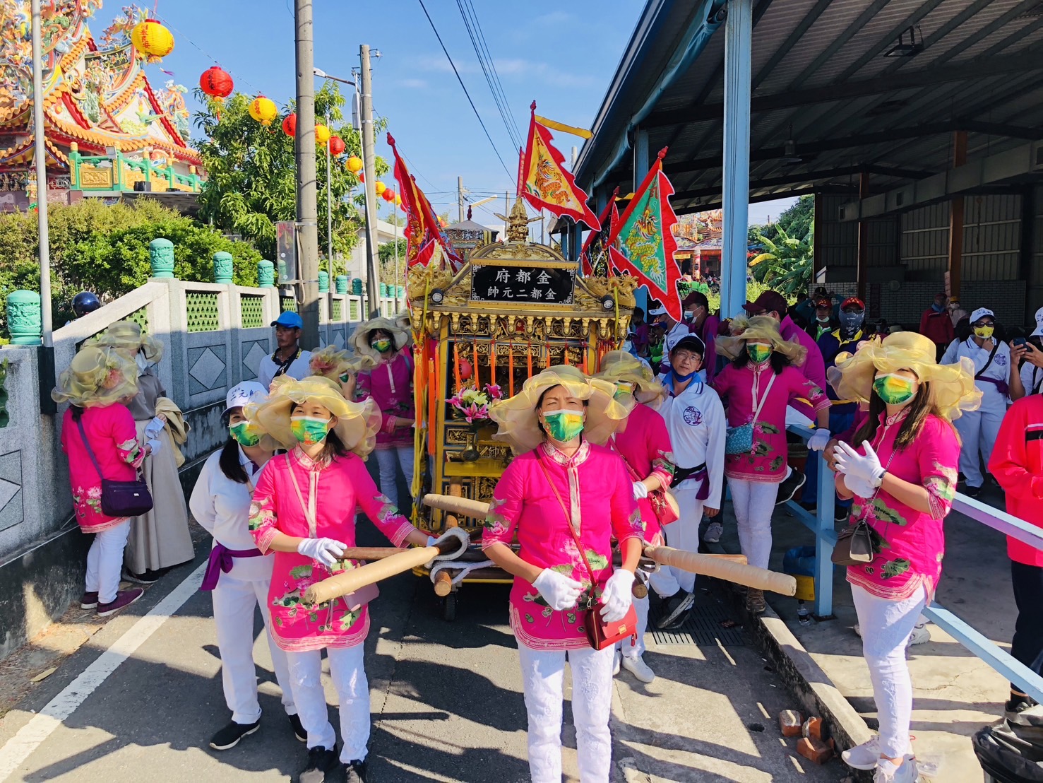 天台角,寶哥麻花捲,小琉球交通,小琉球坐船,小琉球旅遊,小琉球景點,小琉球美食,屏東景點,東港坐船,相思麵,穀泰,迎王祭