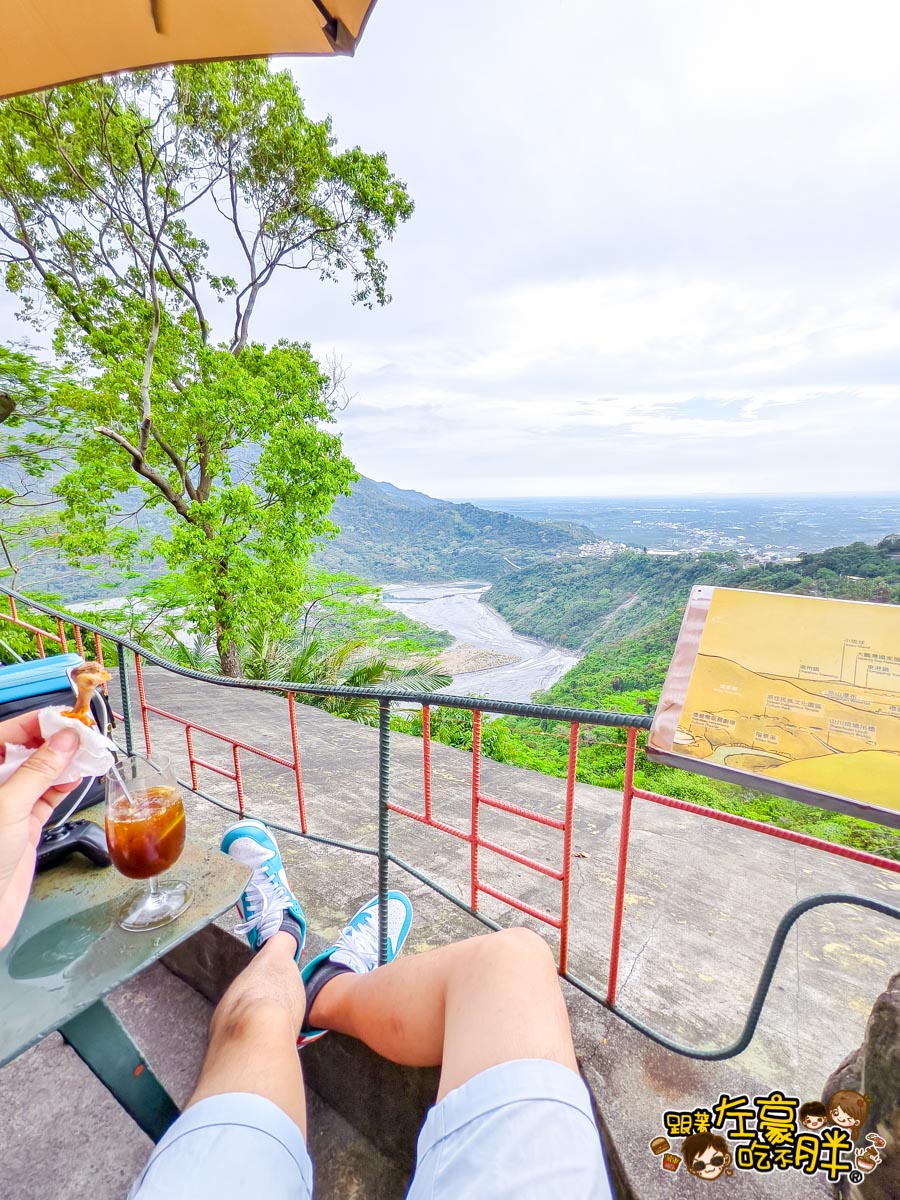 三地門景點,屏東下午茶,屏東咖啡店,屏東景觀餐廳,屏東景點,屏東美食,屏東餐廳,風刮地秋月的店