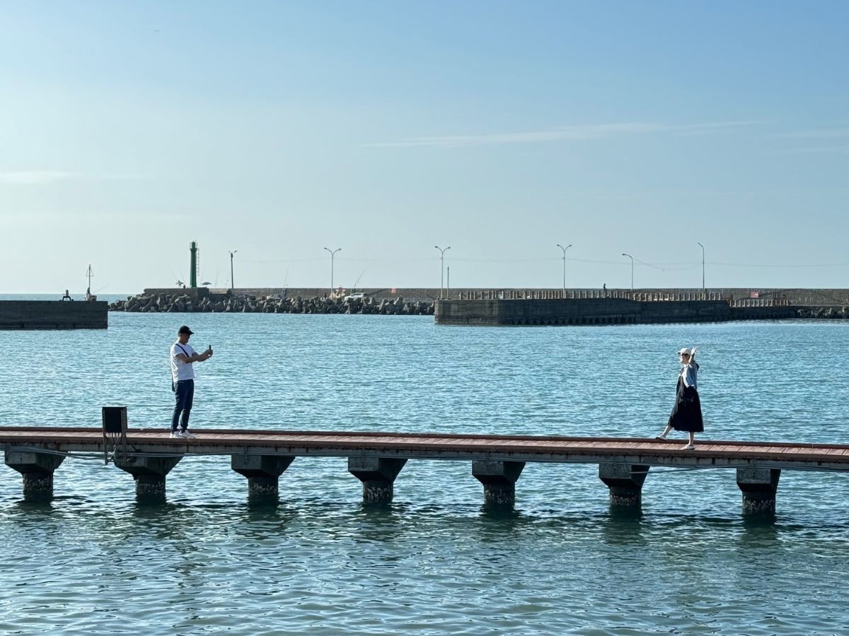 大海開吃,彌陀海岸光廊,玩水景點,貓,貓咪,高雄旅遊,高雄景點