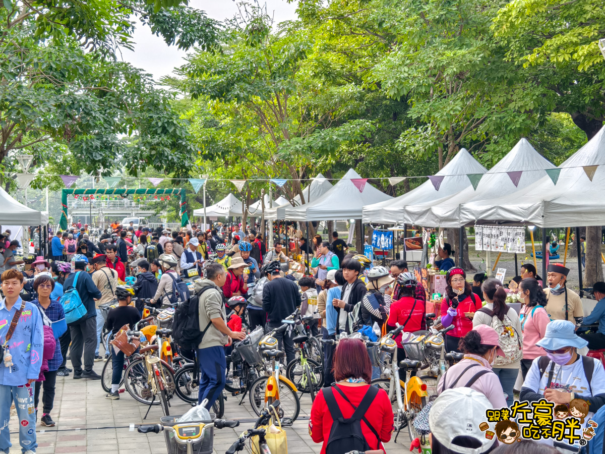 乘風而騎,左營景點,腳踏車,自行車,蓮池潭,親子出遊,親子景點,高雄親子活動,龍虎塔